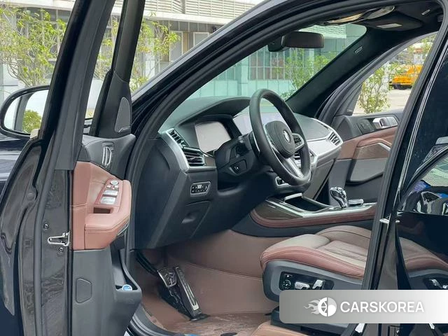 BMW X7 id 4290888 из Китая 8