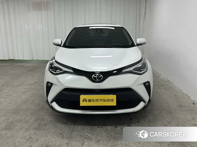 Toyota C-HR id 4277350 из Китая 8