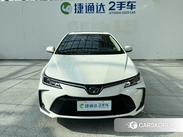 Toyota Corolla id 4272879 из Китая 8