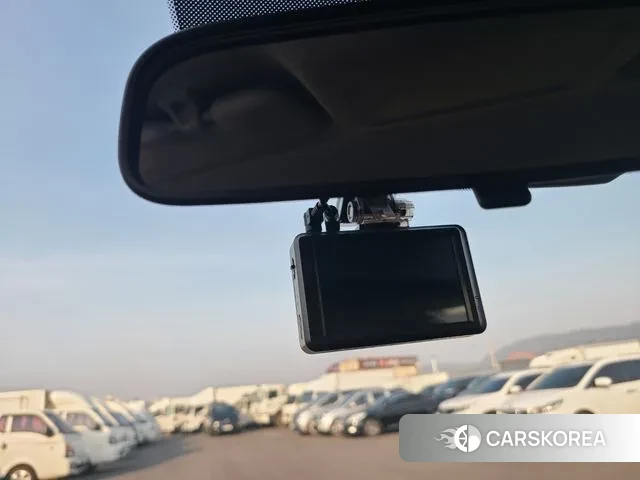 Hyundai Venue id 3416572 из Кореи 8