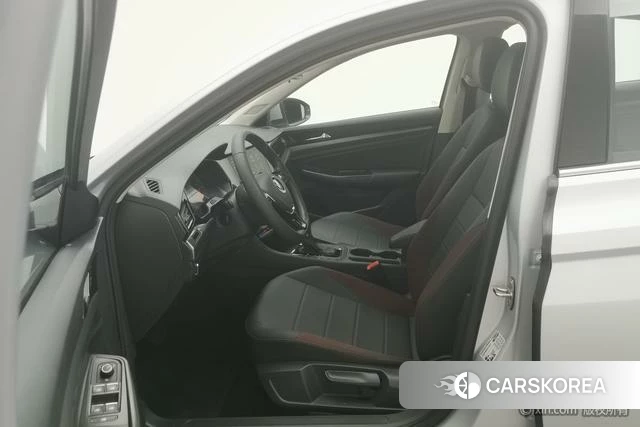 Volkswagen Bora id 4210165 из Китая 8
