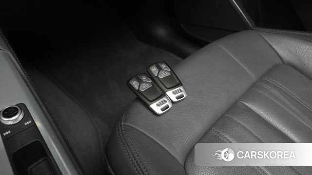 Audi Q5 (FY) id 4683701 из Кореи 8