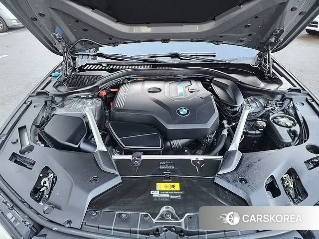 BMW 5 Series (G30) id 3621686 из Кореи 8