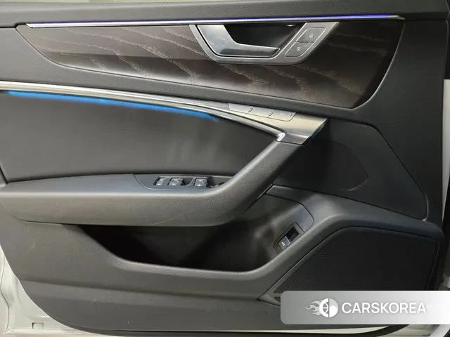 Audi A6 (C8) id 3420795 из Кореи 8