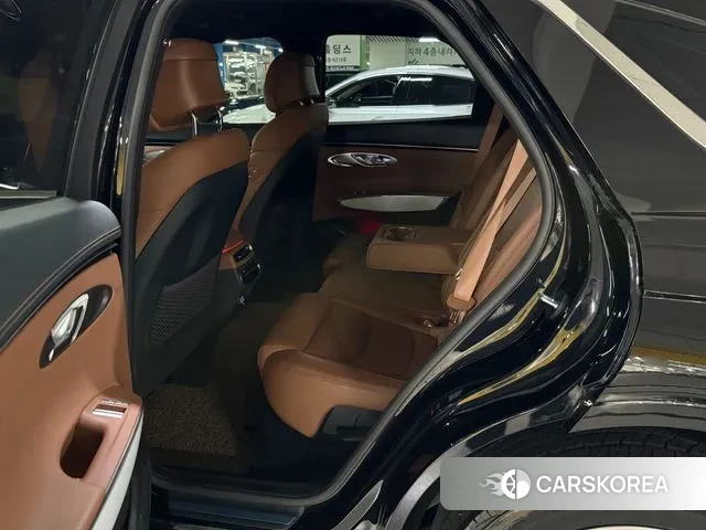 Genesis GV70 id 3425315 из Кореи 8