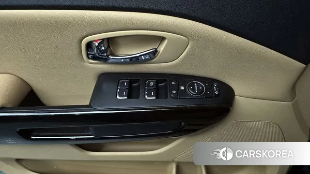 Kia The New Carnival id 3622182 из Кореи 8