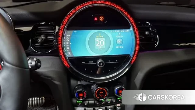 Mini Cooper S id 3053783 из Кореи 8