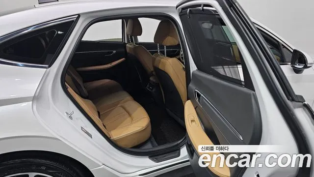 Hyundai Sonata (DN8) id 2628475 из Кореи 8