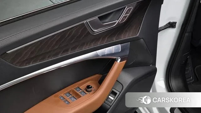 Audi A6 (C8) id 3776930 из Кореи 8