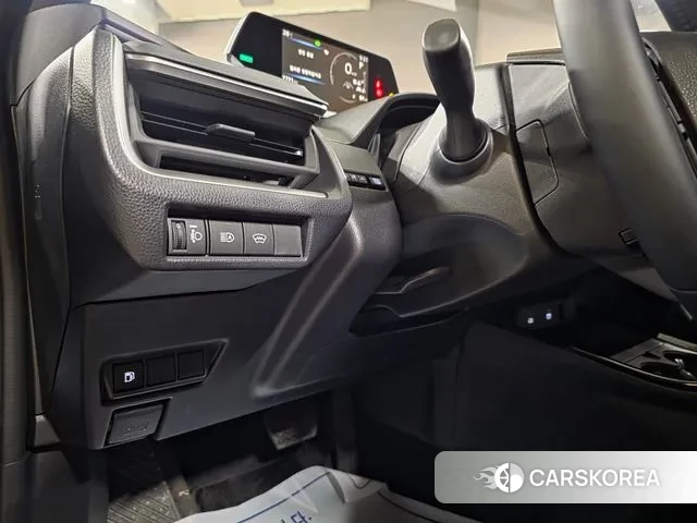 Toyota Prius 5th Generation id 3246475 из Кореи 8