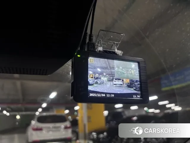 Hyundai Grandeur (GN7) id 3442555 из Кореи 8