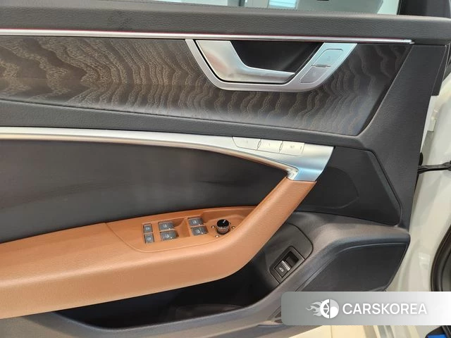 Audi A6 (C8) id 3954641 из Кореи 8