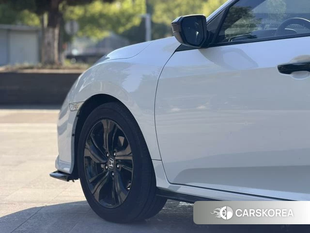 Honda Civic id 4297503 из Китая 8
