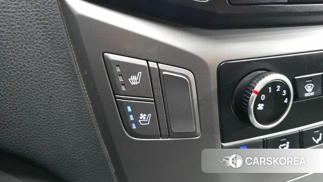 Hyundai The New Grand Starex id 4447554 из Кореи 8