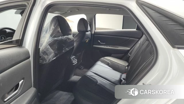 Hyundai Avante (CN7) id 3910416 из Кореи 8