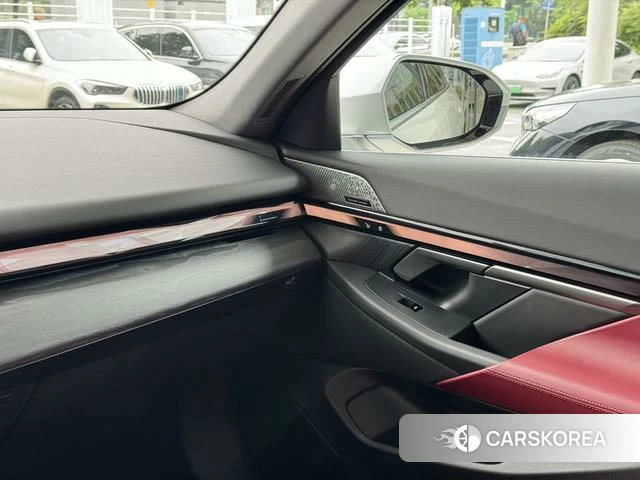 BMW i5 id 4278361 из Китая 8