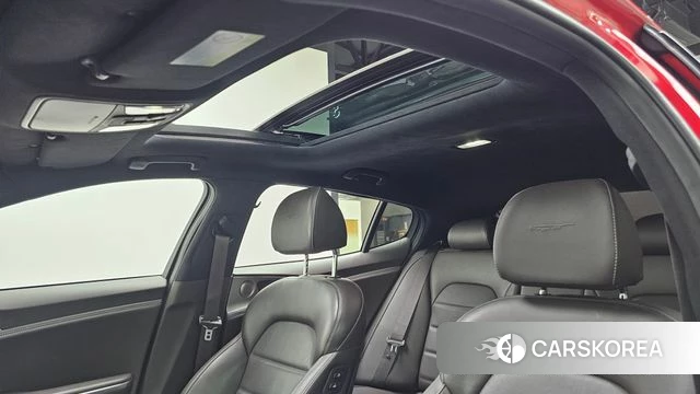 Kia Stinger id 4268944 из Кореи 8
