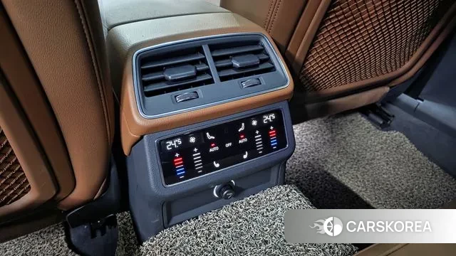 Audi A6 (C8) id 3473952 из Кореи 8