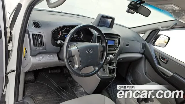 Hyundai The New Grand Starex id 2645480 из Кореи 8