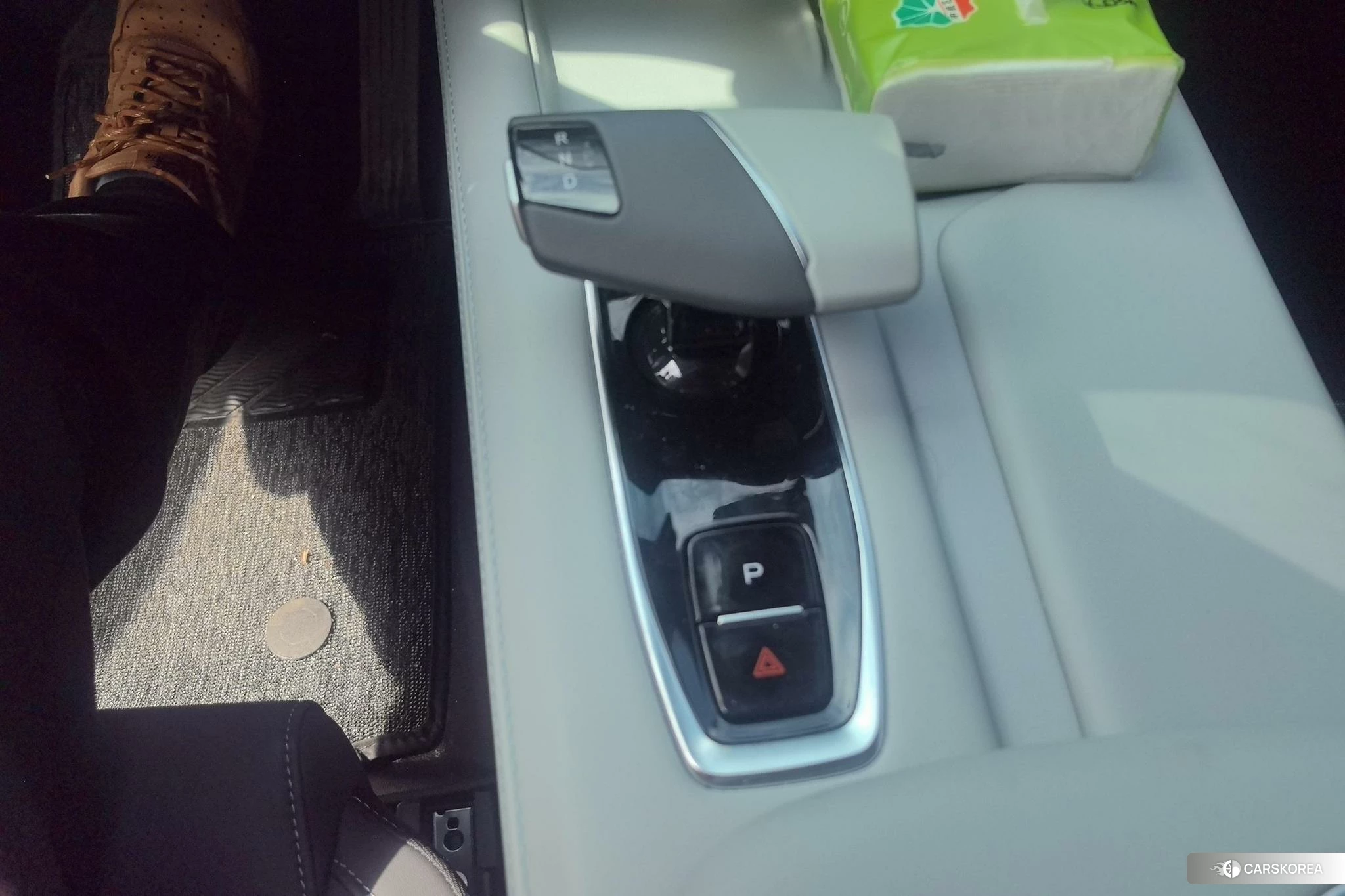 Chang'an UNI-Z PHEV id 4468063 из Китая 8