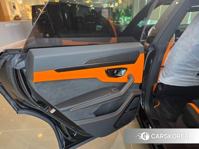 Lamborghini Urus id 4782842 из Кореи 8