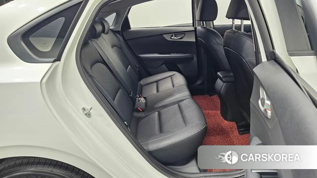 Kia Come New K3 id 4232682 из Кореи 8