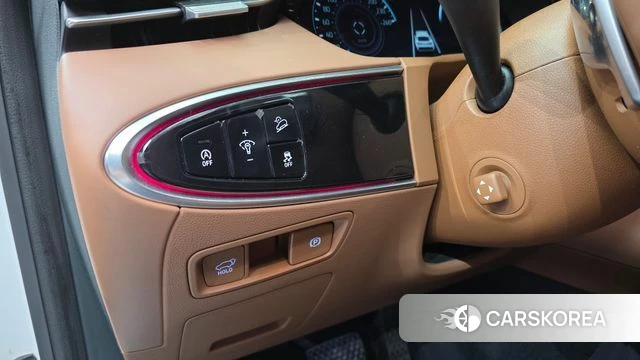 Genesis GV70 id 3954367 из Кореи 8