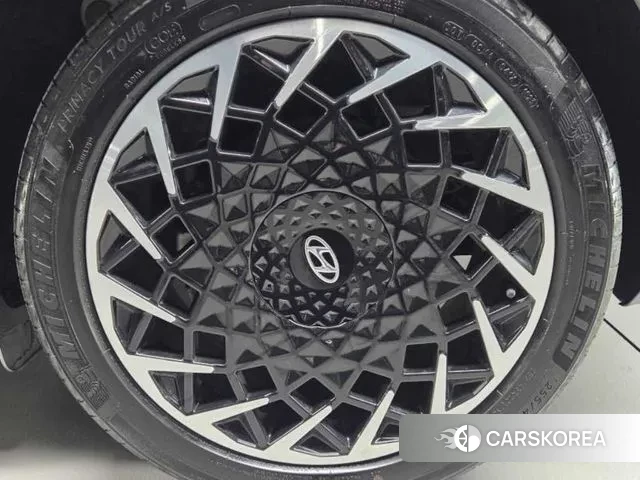 Hyundai Ionic 5 id 3585957 из Кореи 8