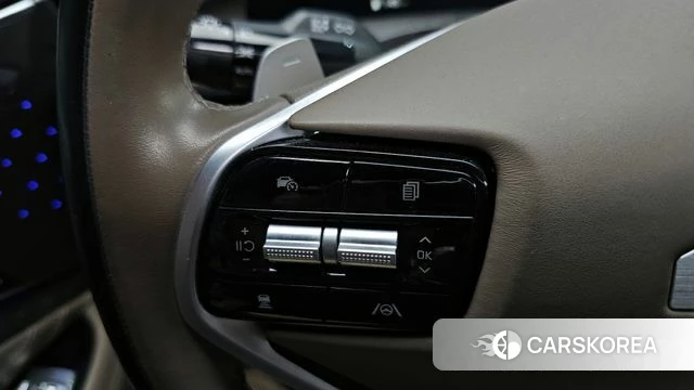 Kia K8 id 3892116 из Кореи 8