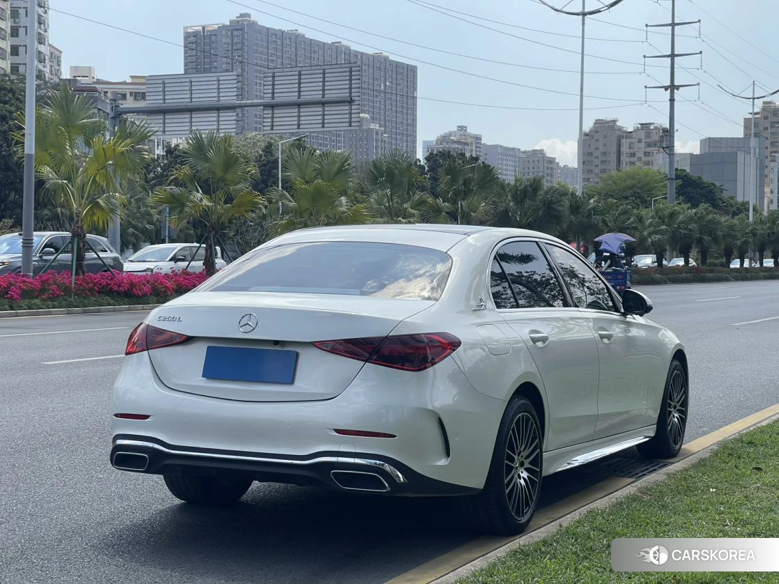 Mercedes-Benz Class C id 4467637 из Китая 8