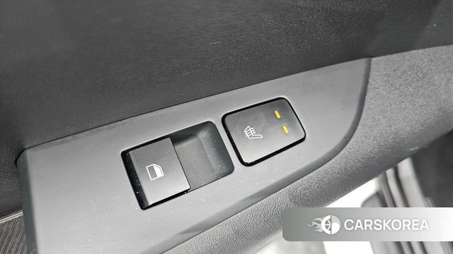 Kia Di Ol Nu Niro id 4330379 из Кореи 8