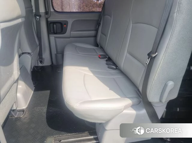 Hyundai The New Grand Starex id 3886041 из Кореи 8