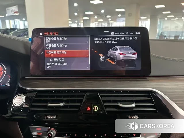 BMW 5 Series (G30) id 3448884 из Кореи 8