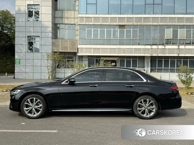 Mercedes-Benz E-class id 4277593 из Китая 8