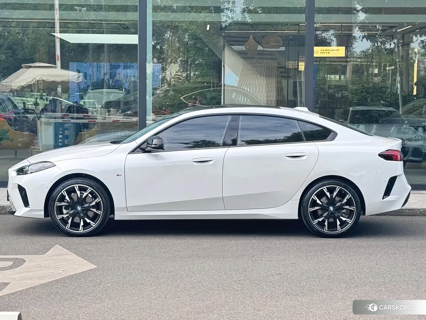 BMW 2 series id 4629628 из Китая 8