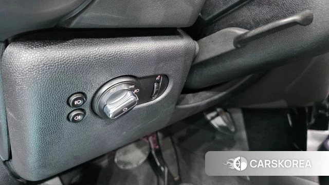 Mini Cooper S id 4754945 из Кореи 8