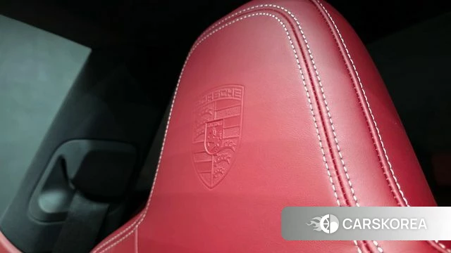 Porsche 911(992) id 3909882 из Кореи 8