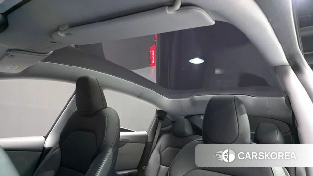 Tesla Model Y id 4719725 из Кореи 8