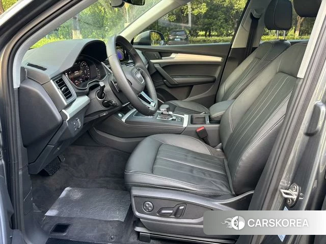Audi Q5L id 4273071 из Китая 8