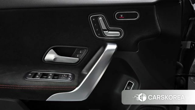 Mercedes-Benz A-Class W177 id 3842956 из Кореи 8