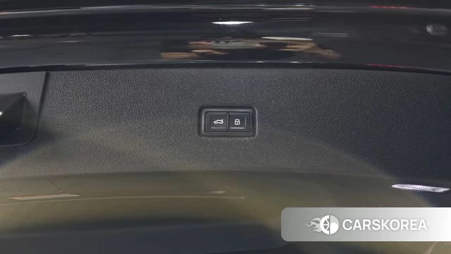 Audi Q8 (4M) id 4534649 из Кореи 8