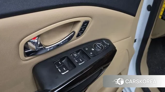 Kia The New Carnival id 3396907 из Кореи 8