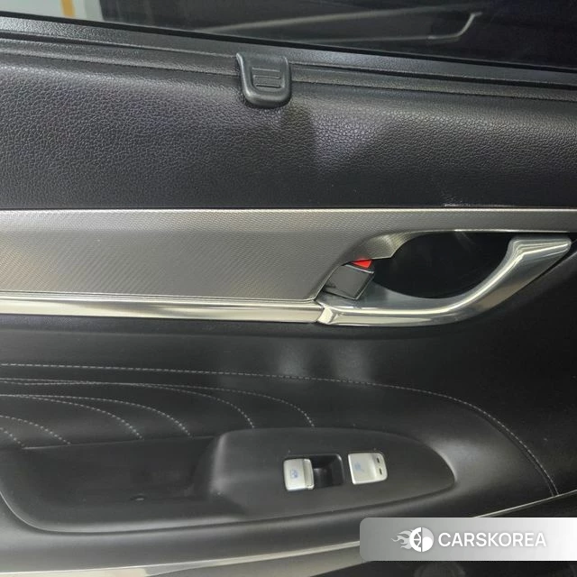 Hyundai The New Grandeur IG Hybrid id 3791987 из Кореи 8