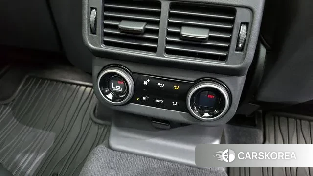 Land Rover Range Rover Velar id 3081463 из Кореи 8