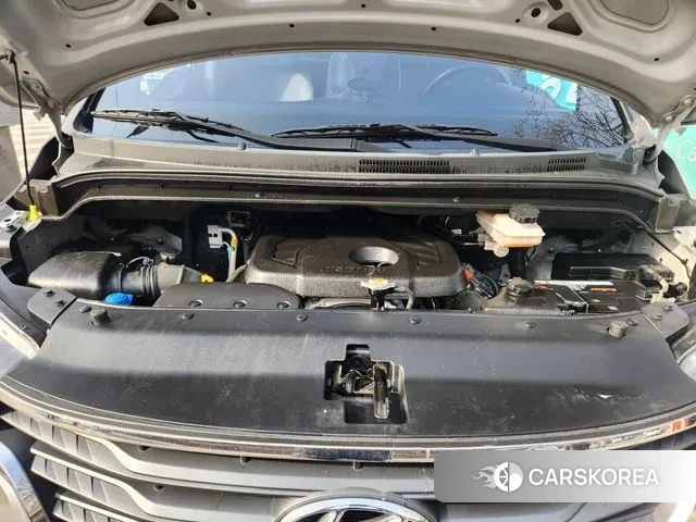 Hyundai The New Grand Starex id 3627068 из Кореи 8