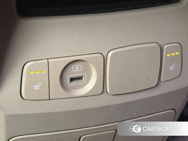Kia The New Carnival id 4318122 из Кореи 8