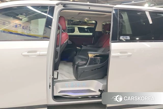 GAC Trumpchi Trumpchi E9 PHEV id 4209863 из Китая 8