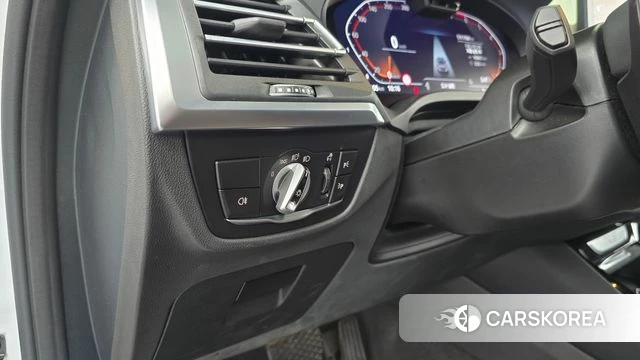 BMW X3 (G01) id 4640421 из Кореи 8