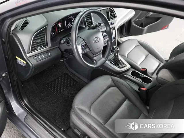 Hyundai Avante AD id 3357404 из Кореи 8