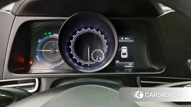 Hyundai Avante Hybrid (CN7) id 3003857 из Кореи 8